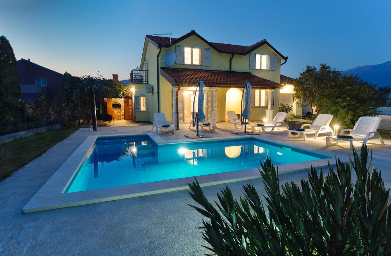 Relax House Nizic Drazice Exterior foto