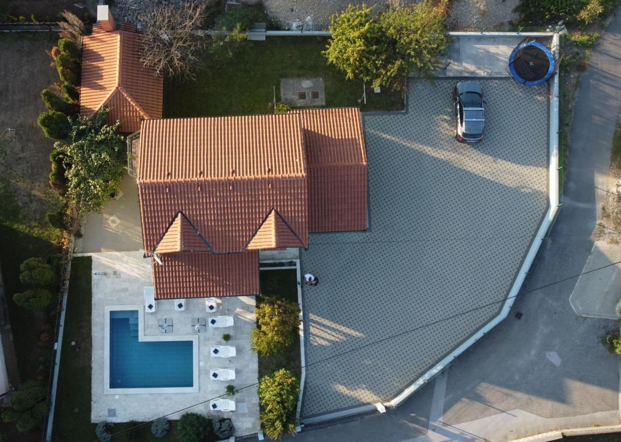 Relax House Nizic Drazice Exterior foto