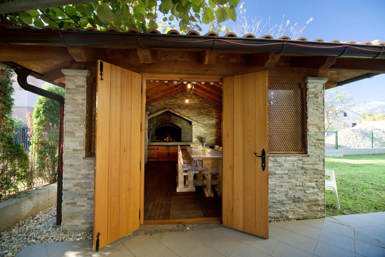 Relax House Nizic Drazice Exterior foto