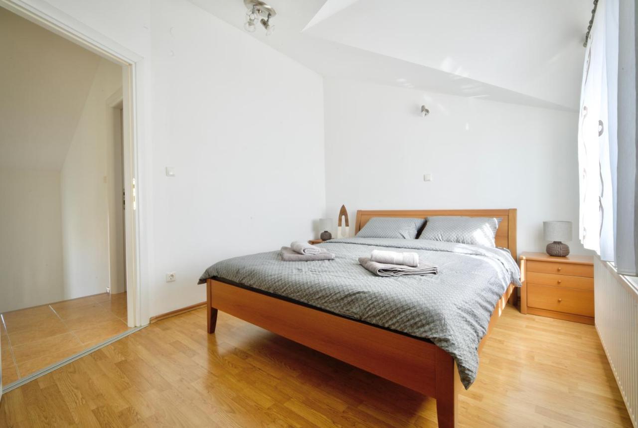Relax House Nizic Drazice Exterior foto